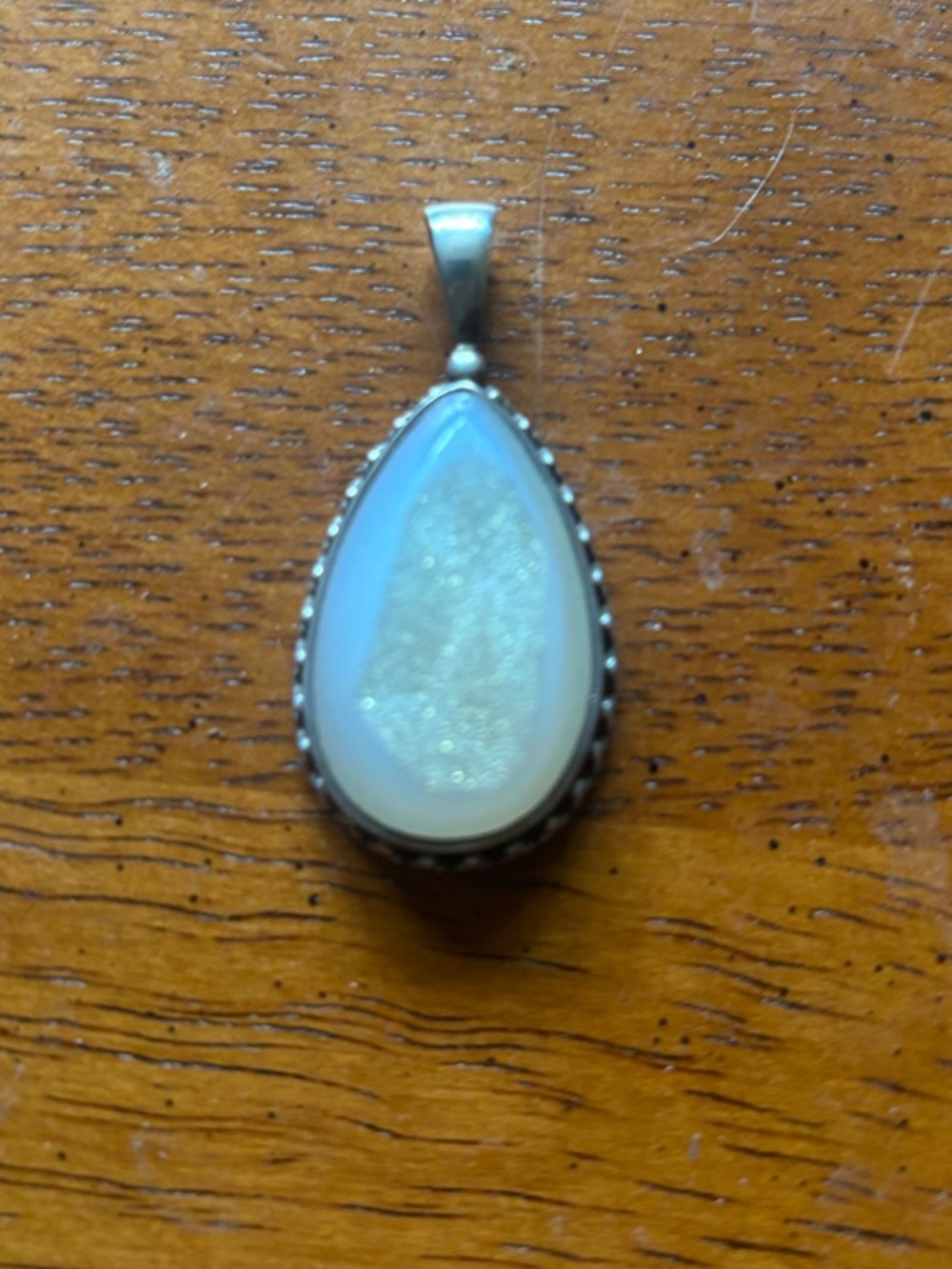 Druzy Quartz teardrop Pendant set in sterling silver - Picture 1 of 2